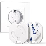 Cumpara ieftin Set 20 bucati protectii priza cu adeziv, CEDA HOME&reg;, anti curentare bebelusi, copii, cu mecanism de rasucire, Alb