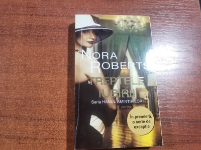 Treptele iubirii de Nora Roberts foto