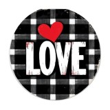 Cumpara ieftin Insigna rotunda LOVE cu inima rosie si fundal carouri alb-negru, 58 mm, model rustic modern cu prindere ac