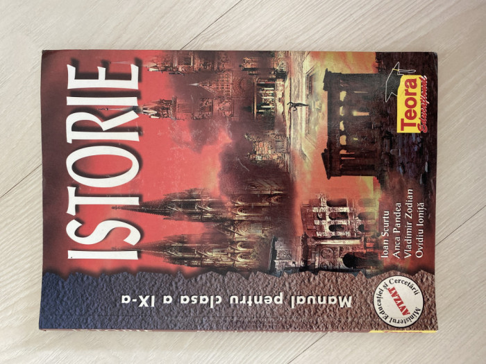 Istorie - Manual pentru clasa a IX-a