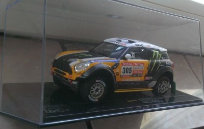 Macheta Mini All 4 Racing raliu #305 - Rally Dakar 2013 IXO 1/43 foto