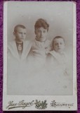 Fotografie tip CDV, Trei copii, inceput de secol XX