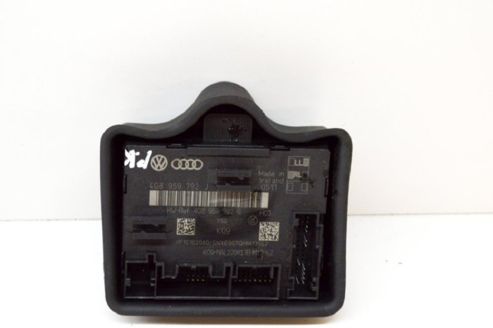 Modul de control ușă st&acirc;nga față AUDI A6 4G2, C7, 4GC 2017 OEM: 4G8959792J,4G8959792G,P10102060 | 11632172