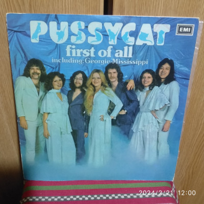 -Y- PUSSYCAT FIRST OF ALK - ( EX+ )DISC VINIL LP foto