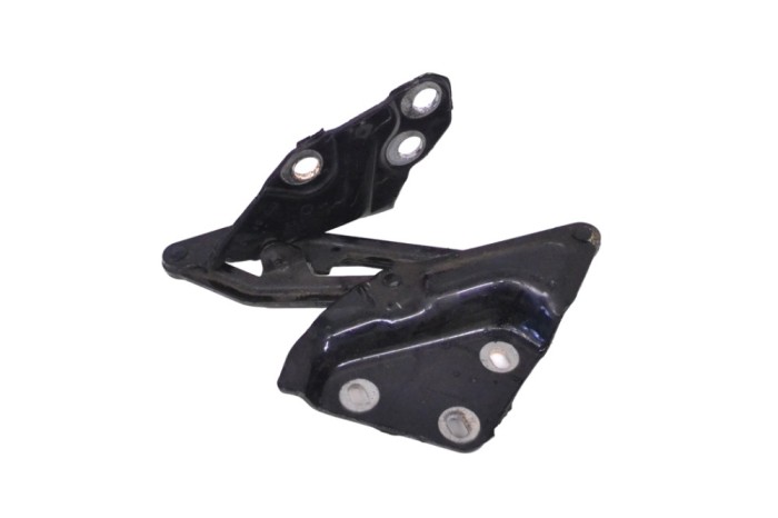 Balama capota st&acirc;nga față VW TOUAREG 7LA, 7L6, 7L7 2010 OEM: 7L6823301B | 16440759
