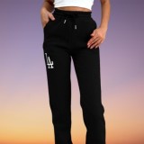 Pantaloni trening