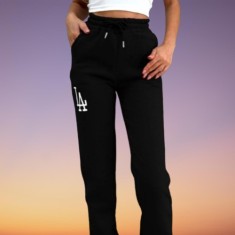 Pantaloni trening foto