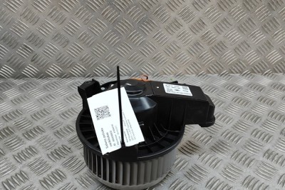 Ventilator aeroterma JAGUAR XE X760 2017 OEM: GX73-18456-BA,GX73-19E624-AA,MF116360-2681 26696032 foto