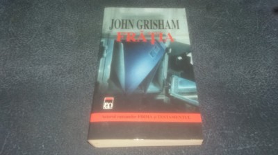 JOHN GRISHAM - FRATIA foto