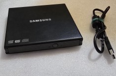 DVD Writer extern Samsung SE-S084F/RSBS, Slim, Retail, USB 2.0 - poze reale foto