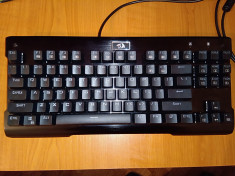 Tastatura mecanica redragon visnu rgb foto