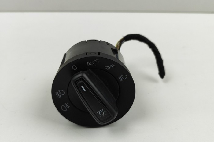Modul de control comutator faruri SKODA OCTAVIA III Combi 5E5 2014 OEM: 5E0941431D,10095088 30641467