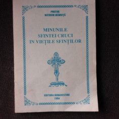 MINUNILE SFINTEI CRUCI IN VIETILE SFINTILOR - NICODIM MANDITA