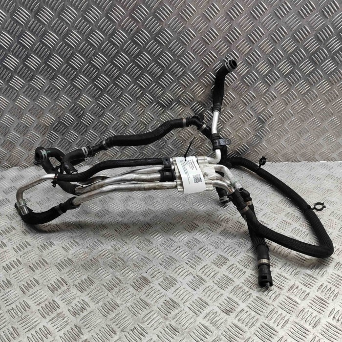 Furtun de lichid de răcire FORD KUGA III DFK 2024 OEM: MX61-10C800-HE,MX61-10C705-HEB,LX61-6B851-HAD,LX61-8D059-HBE 30043270