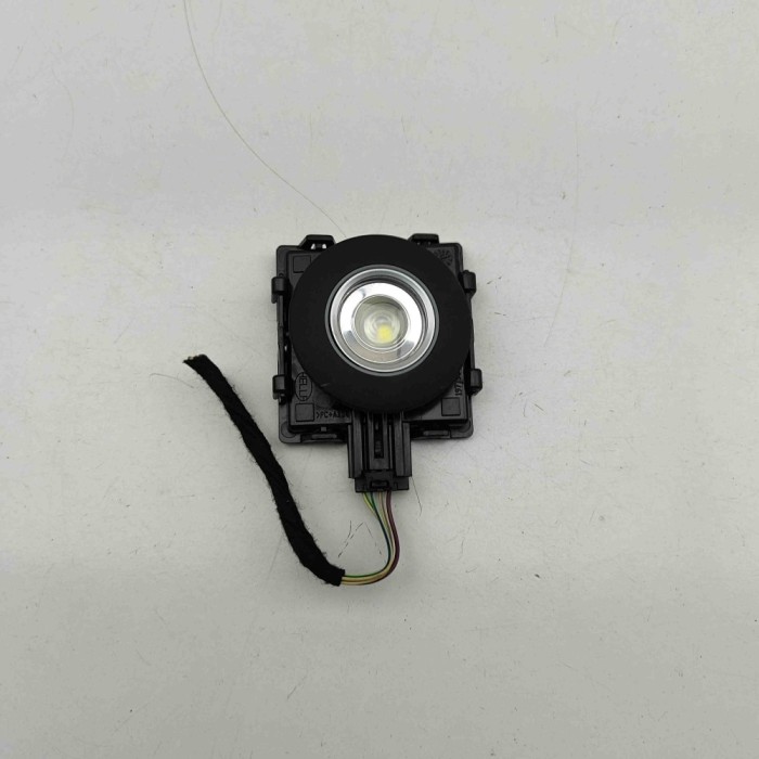 Iluminare interioară AUDI Q7 4M 2016 OEM: 4M0947291 31801454