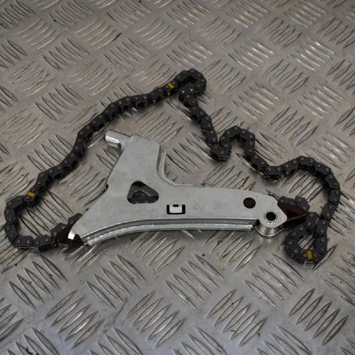 &Icirc;ntinzător de lanț MERCEDES-BENZ GLK X204 2013 OEM: A2760500117 | 2630009