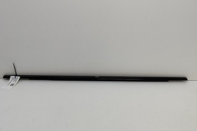 Chedar geam ușă dreapta spate LAND ROVER RANGE ROVER VELAR L560 2018 OEM: J8A2-25596-AD | 27525147 foto