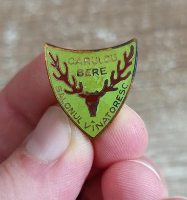 Insigna Salonul Vanatoresc Carul cu Bere foto