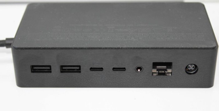 Microsoft Surface Dock 2