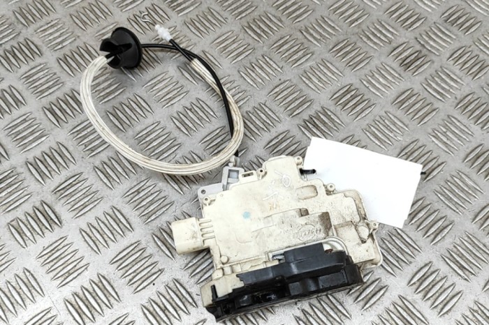 &Icirc;ncuietoare ușă st&acirc;nga față AUDI A4 Cabrio 8H7, B6, 8HE, B7 2009 OEM: 8E2837015AA 28328288