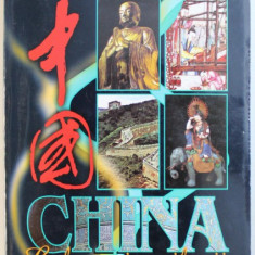CHINA - CALEA PRIN MILENII - ESEU DESPRE IDENTITATEA CULTURII CHINEZE de DAN CRUCERU , 2001
