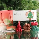 Lumanari Parfumate de Craciun, GIFT BOX din 3 Lumanari din Ceara de Soia, Model B Pitic, Casuta, Ciorap, 22.5 x 9.5 x 9 cm, Multicolor