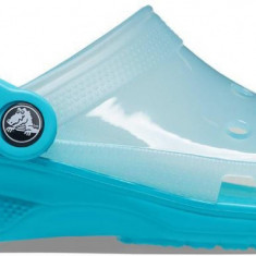 Saboti Crocs Classic Translucent Clog Albastru deschis - Digital Aqua