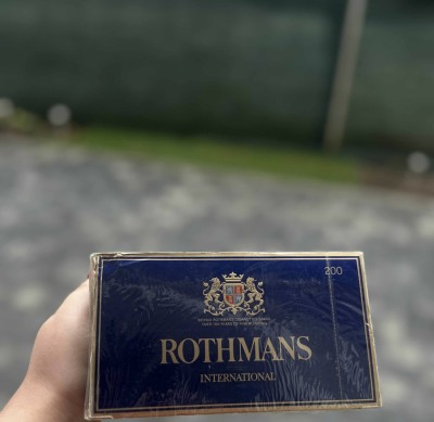Țigări Rothmans, cartuș de colecție, sigilat. foto