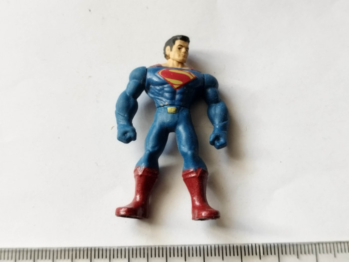 bnk jc Superman - figurina mica