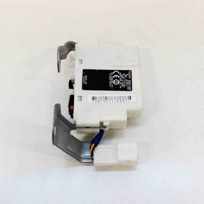 Alt modul de control TOYOTA PRIUS Hatchback _W2_ 2007 OEM: 89992-47020,626467-000 10484256