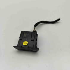 USB VW T-ROC A11 2023 OEM: 2G6035718 | 30438534