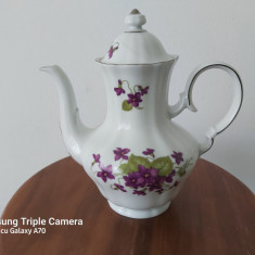 Ceainic vintage din portelan Bavaria, decor violete