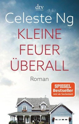 Kleine Feuer &amp;uuml;berall foto