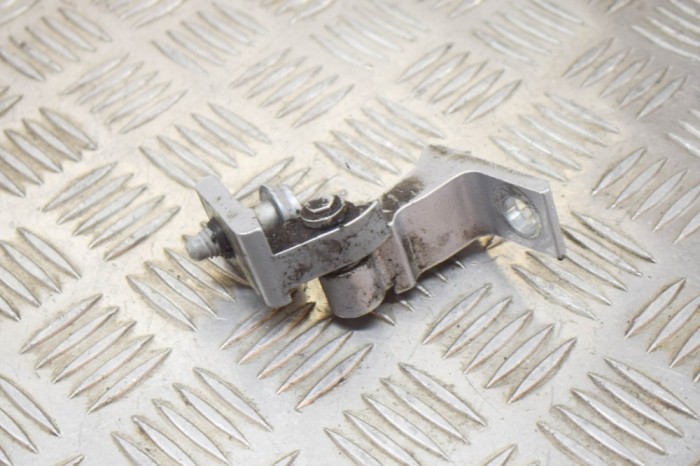 Balama ușă st&acirc;nga spate AUDI Q5 8R 2012 OEM: 8K0831402E 11935412