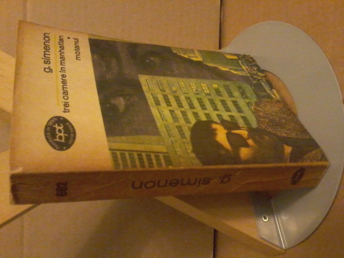 Trei camere in Manhattan/Motanul - G. SIMENON