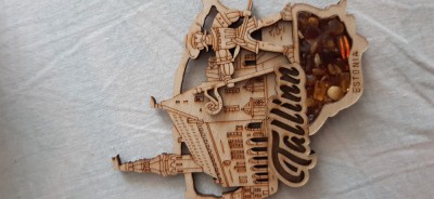 XG Magnet frigider - tematica turistica - Estonia - Tallin - cu chihlimbar foto