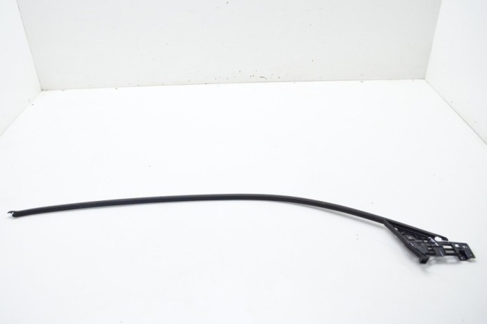Bandou superior ușă dreapta față BMW i3 I01 2020 OEM: 7453552 14062666