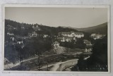 SINAIA , VEDERE GENERALA , IN PLAN APROPIAT GARA SI CALEA FERATA , CARTE POSTALA , INTERBELICA