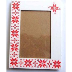 Rama foto din lemn cu motiv traditional 33027