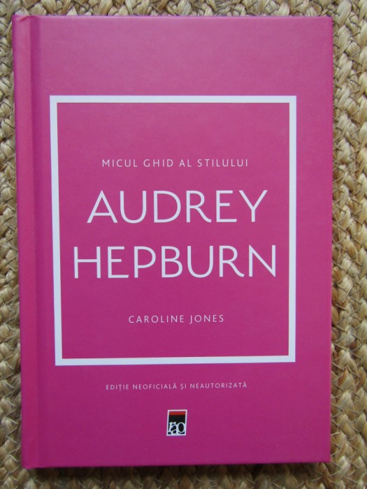 Audrey Hepburn - Caroline Jones