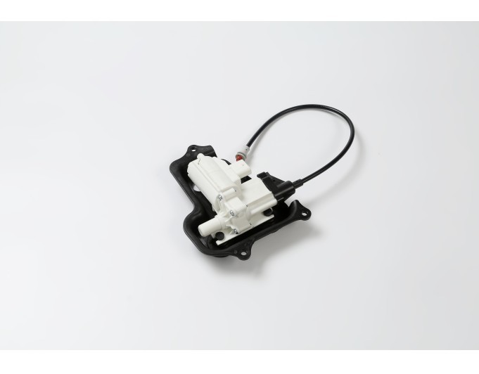 Actuator blocare usa spate MERCEDES CLASA GL (X166), 06.2012-12.2015, Clasa GLE (W166), 08.2015-03.2020, CLASA GLS (X166), 11.2015-06.2019, Clasa ML