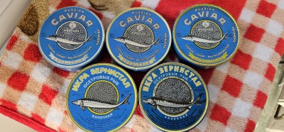Cutie veche din tabla pentru caviar productie URSS 12,5 cm, cantitate 500 grame. foto