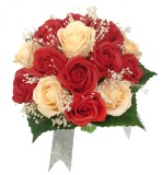 Buchet de Flori Eventissimi - 17 Trandafiri, Rosu Somon, Eventissimi&reg;