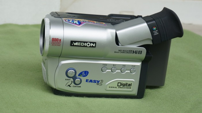 Camera video8 Hi8 MEDION (Samsung) MD80324