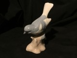 Decor / Vintage / Colectie - Bibelou din portelan pasare model deosebit !