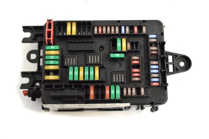 Panou de siguranțe BMW X6 F16, F86 2015 OEM: 9360372 12228344