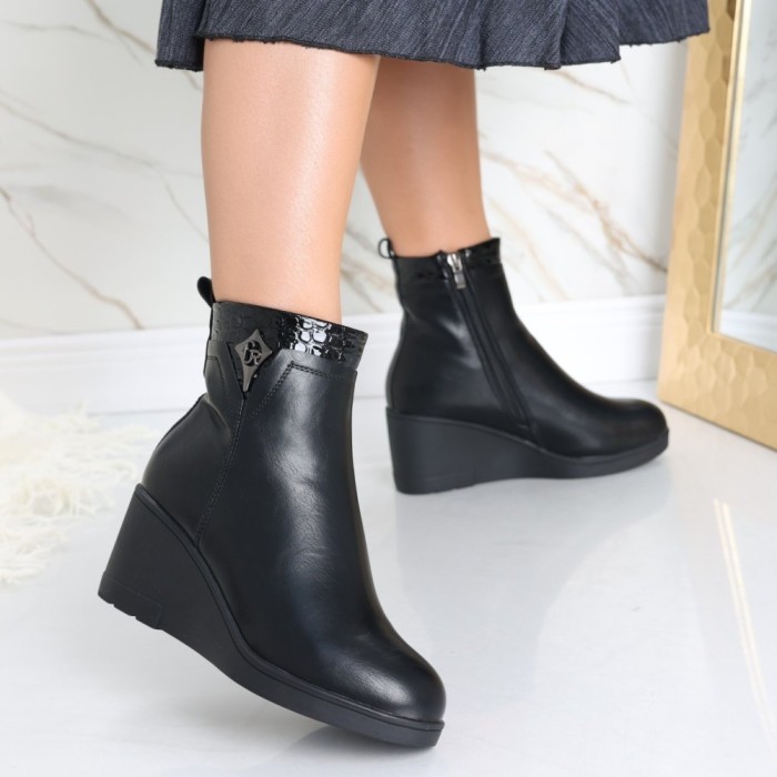 Ghete dama Imblanite cu Platforma Negre din Piele Ecologica Safina, 36