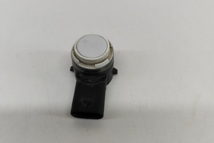Senzor de parcare spate TESLA MODEL 3 2019 OEM: 1127503-11-C | 23899317