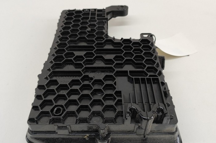 TESLA MODEL 3 2021 OEM: 1497848-00-E,1567454-00-B SKU: 22280742