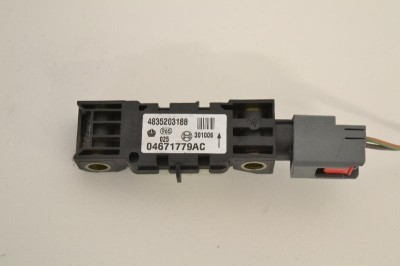 Senzor de impact dreapta spate CHRYSLER 300 C LX 2007 OEM: 04671779AC 2532436 foto